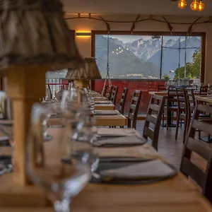 Finestra Sulle Alpi Hotel